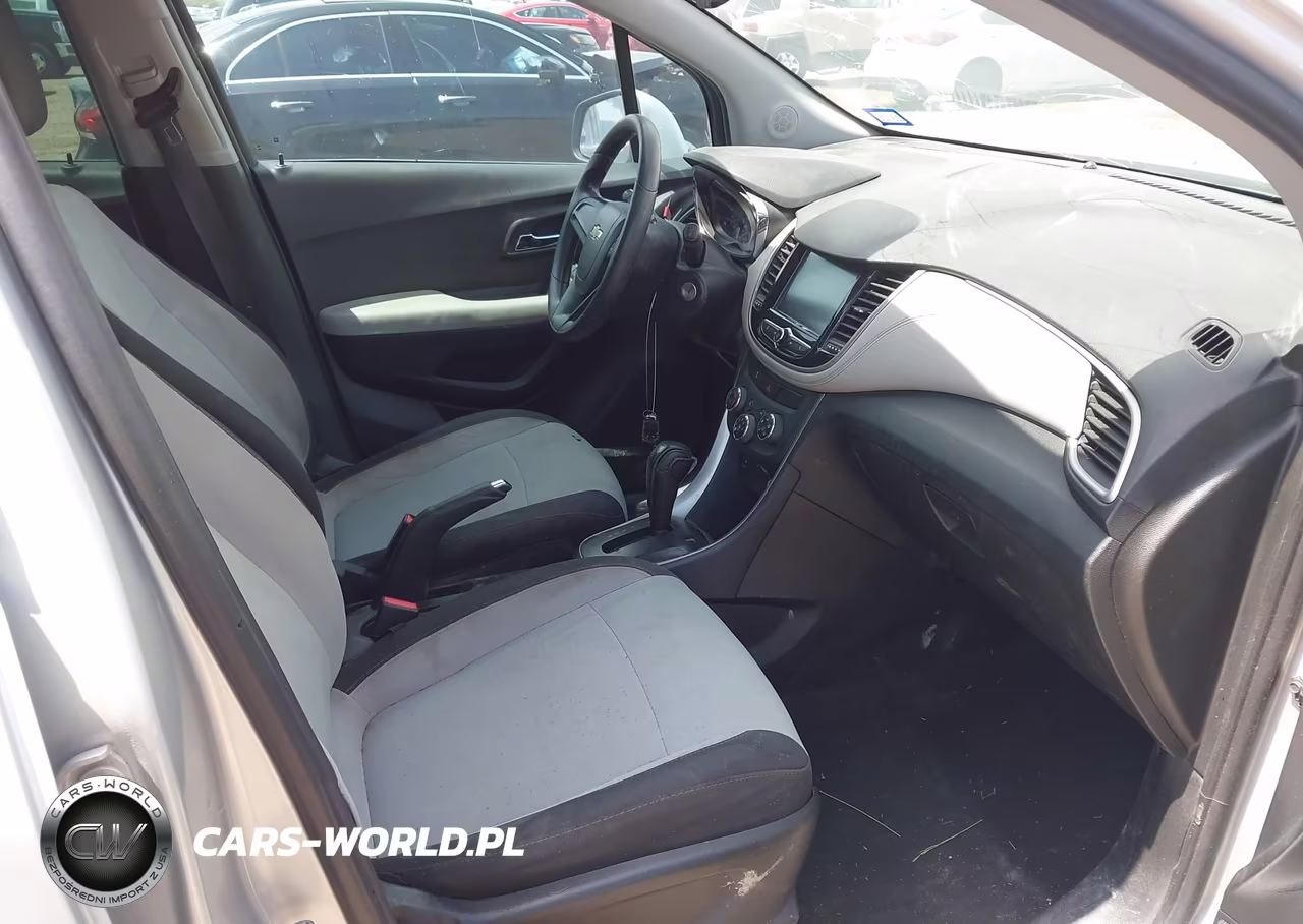 2017 Chevrolet Trax Ls VIN:3GNCJKSB4HL211308 - 5