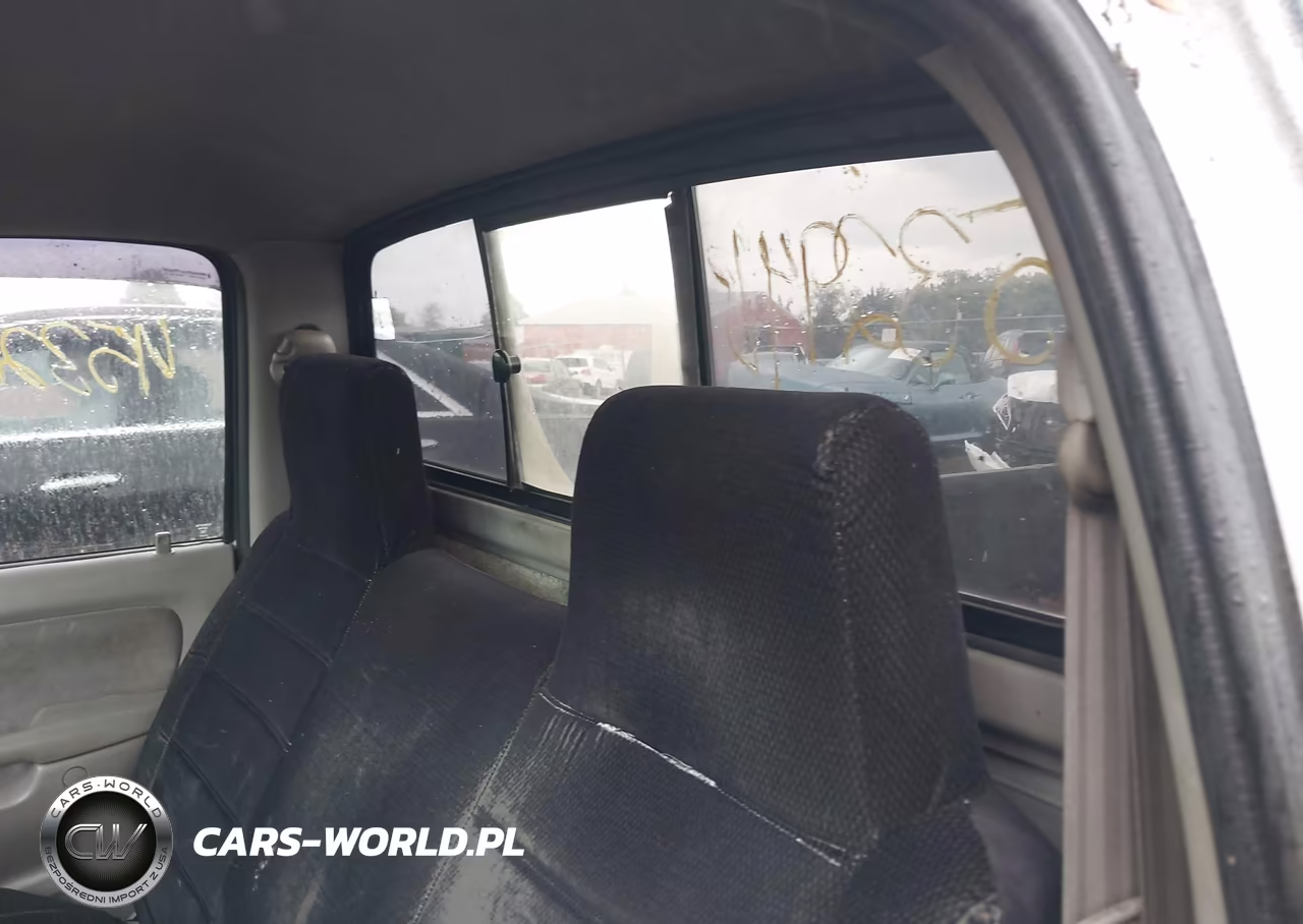 2002 Toyota Tacoma VIN:5TENL42N02Z045231 - 8