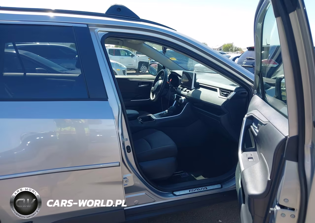 2025 Toyota Rav4 Hybrid Xle VIN:JTMRWRFV1SJ081147 - 5