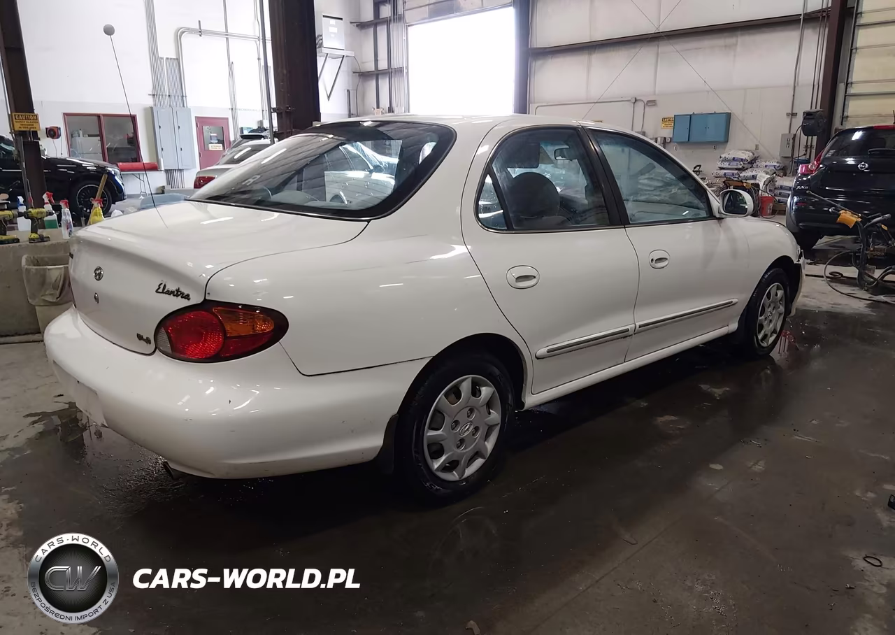 2000 Hyundai Elantra Gls VIN:KMHJF35F4YU920358 - 4