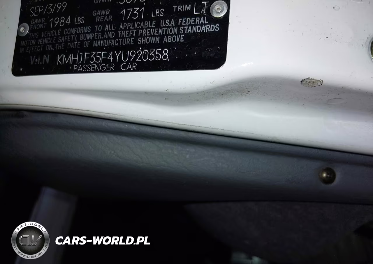 2000 Hyundai Elantra Gls VIN:KMHJF35F4YU920358 - 9