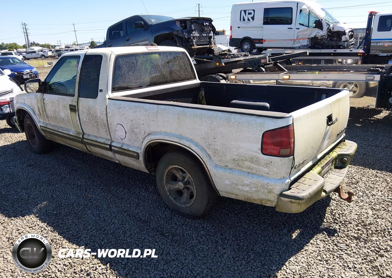 2001 Chevrolet S-10 Ls VIN:1GCCS19W518145560 - 3