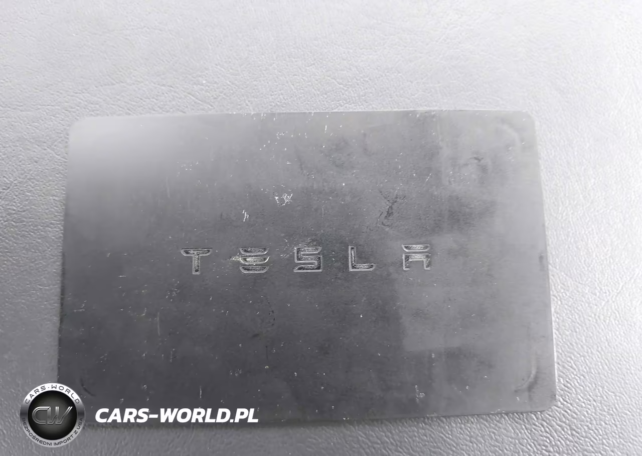 2018 Tesla Model 3 Long Range-Mid Range VIN:5YJ3E1EA5JF018132 - 10