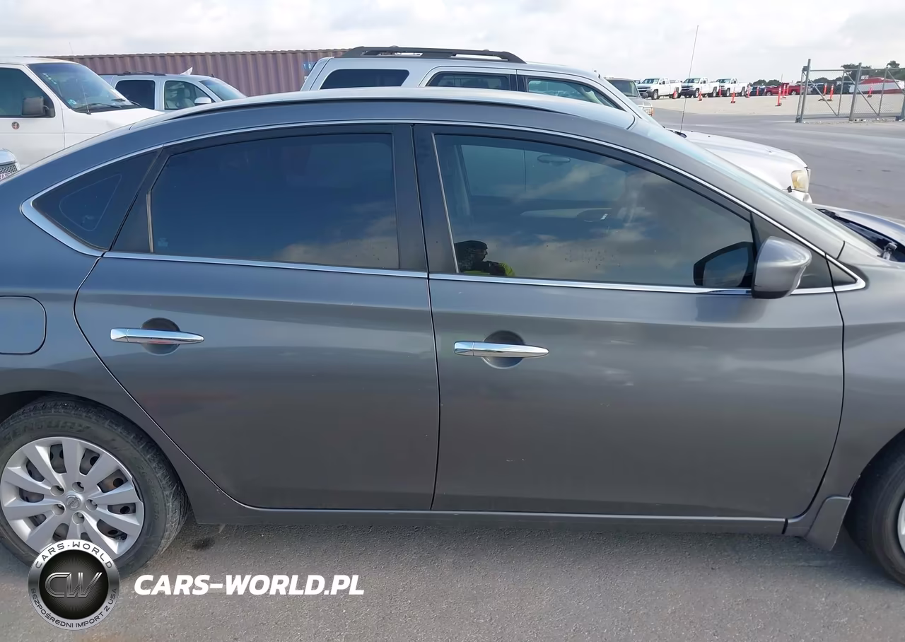 2019 Nissan Sentra S VIN:3N1AB7APXKY248075 - 13