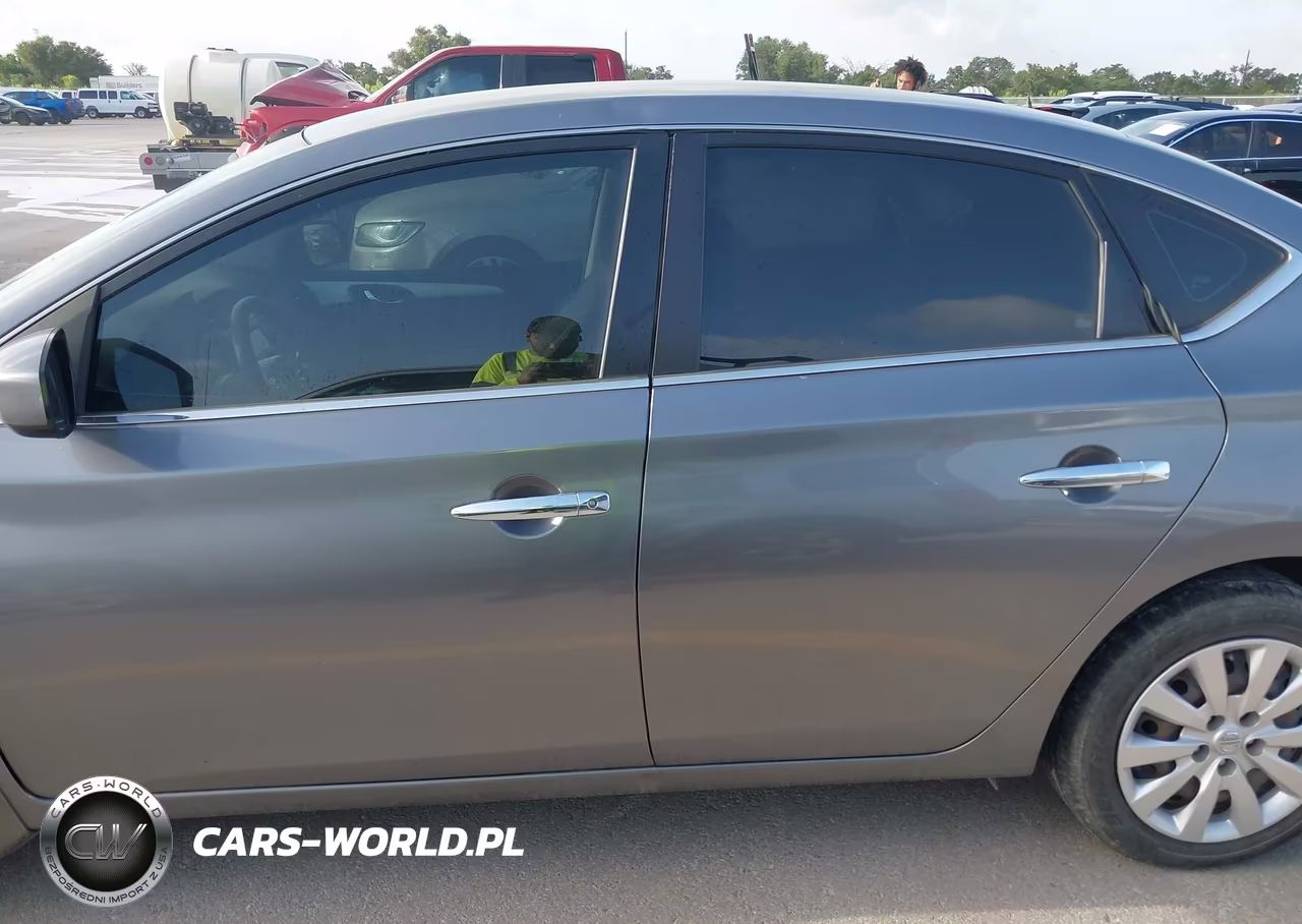 2019 Nissan Sentra S VIN:3N1AB7APXKY248075 - 14
