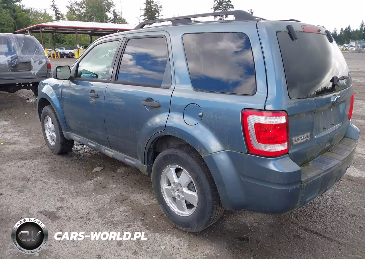 2011 Ford Escape Xlt VIN:1FMCU9D71BKA27028 - 3