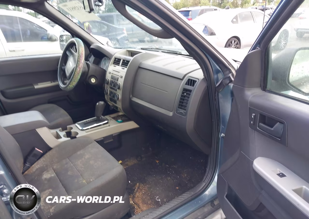 2011 Ford Escape Xlt VIN:1FMCU9D71BKA27028 - 5