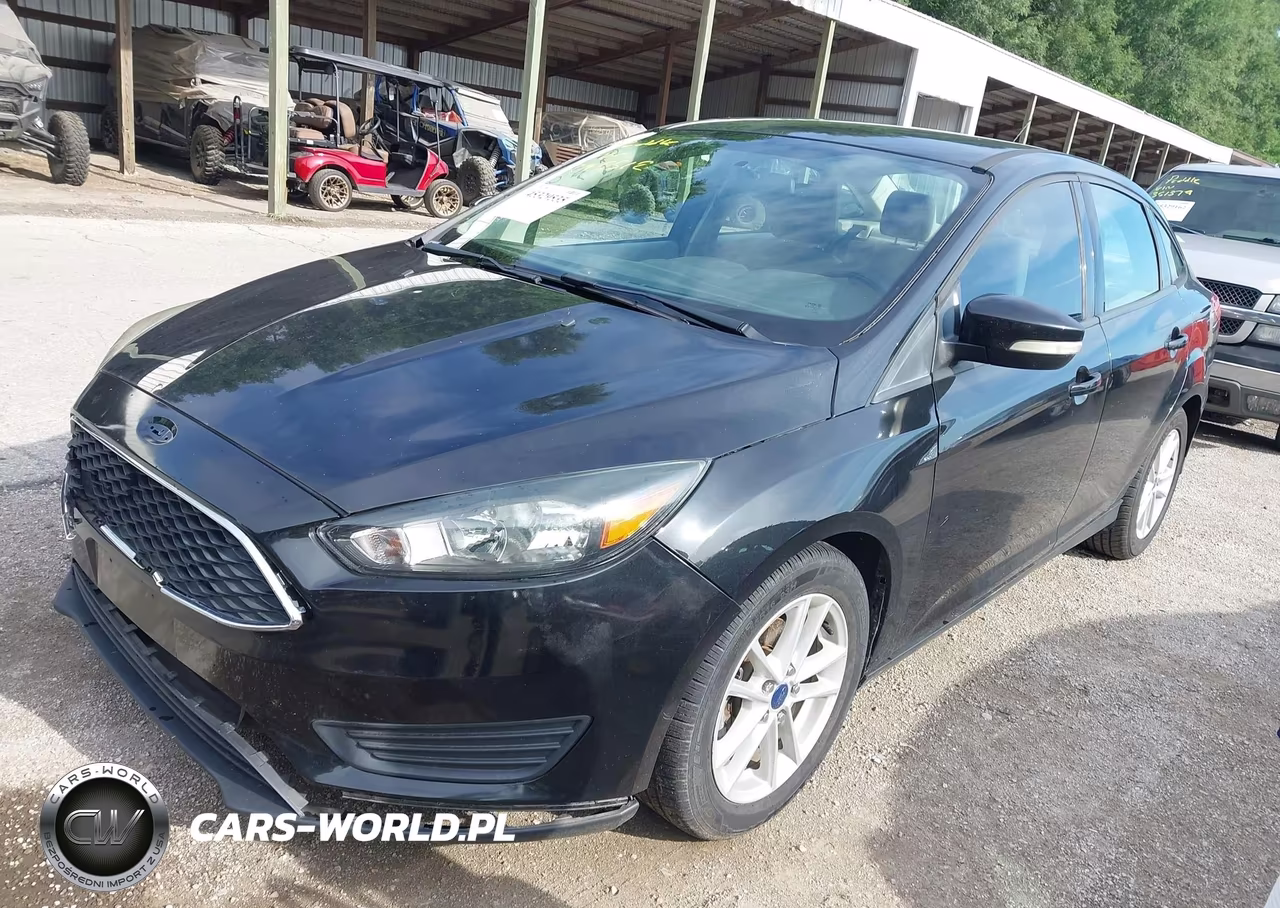2015 Ford Focus Se VIN:1FADP3F22FL295512 - 2