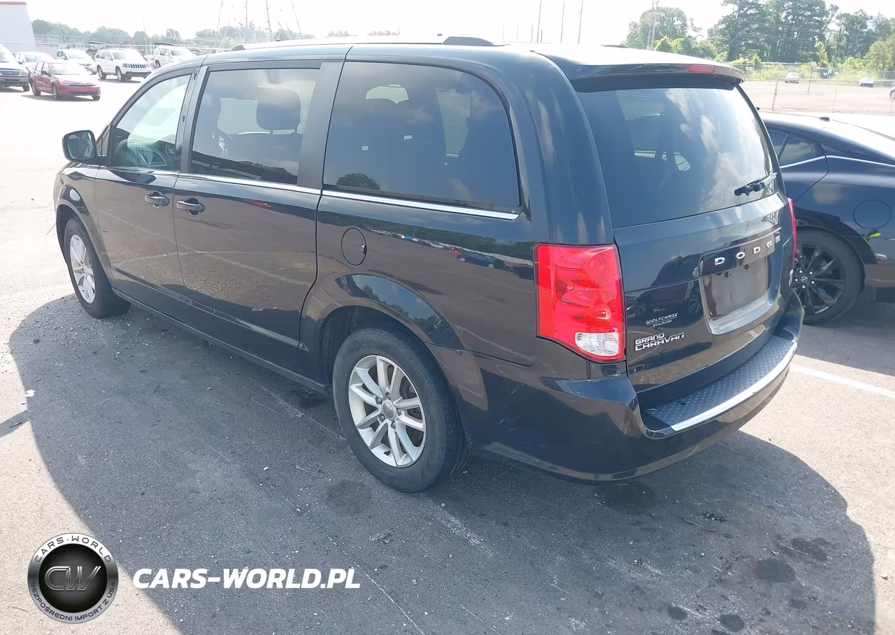 2018 Dodge Grand Caravan Sxt VIN:2C4RDGCG1JR265773 - 3