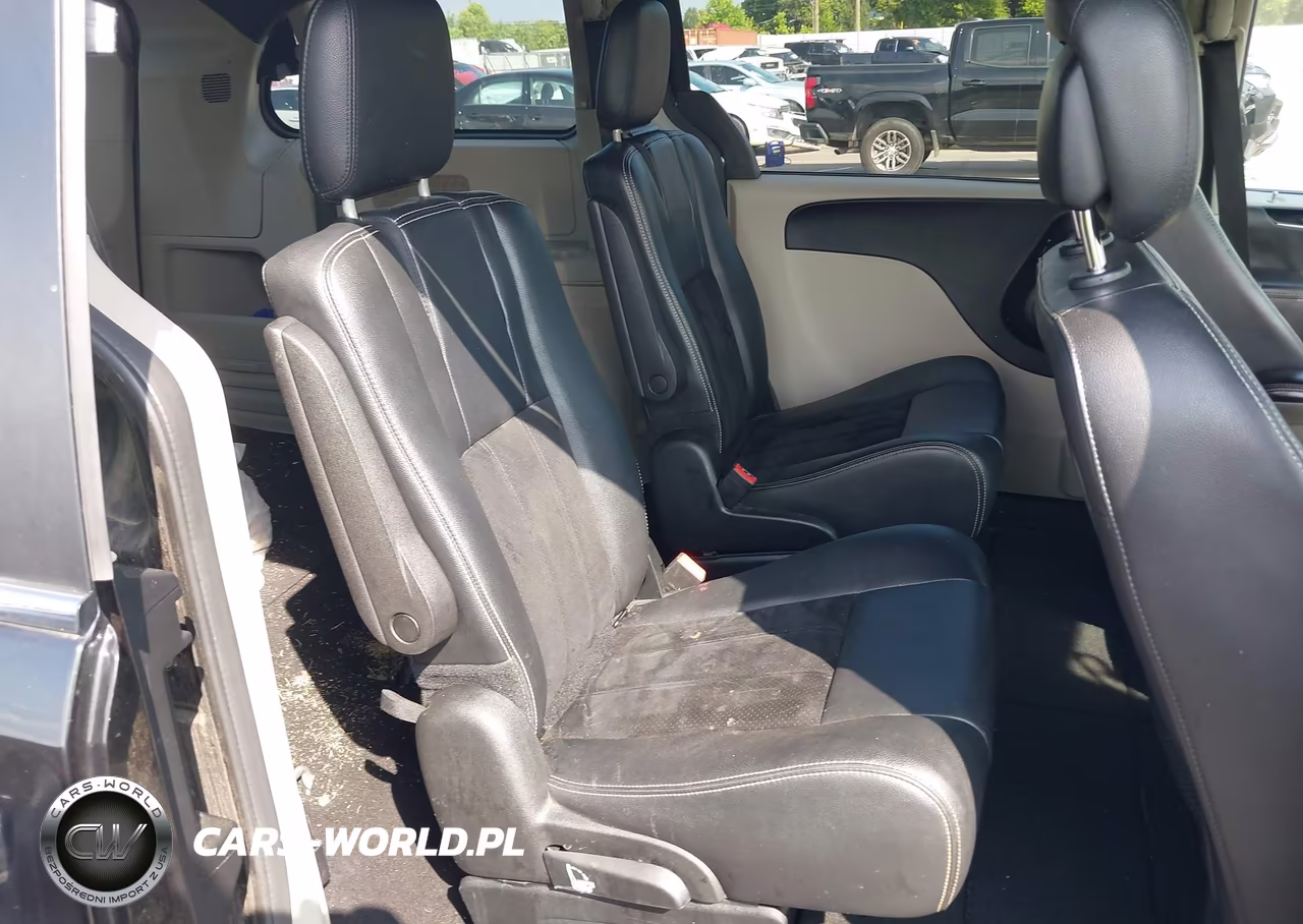 2018 Dodge Grand Caravan Sxt VIN:2C4RDGCG1JR265773 - 8