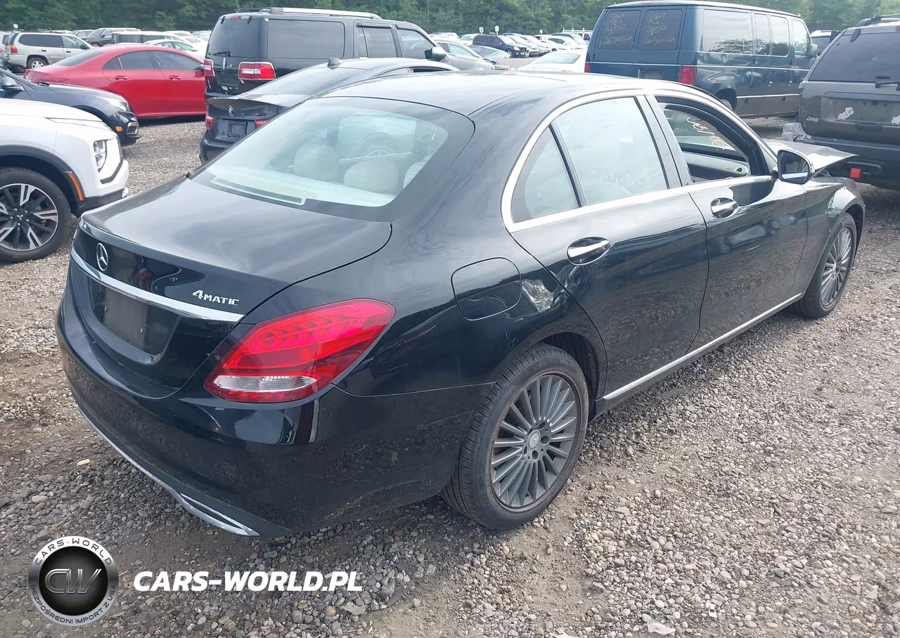 2016 Mercedes-Benz C 300 Luxury 4Matic VIN:55SWF4KB6GU147156 - 4