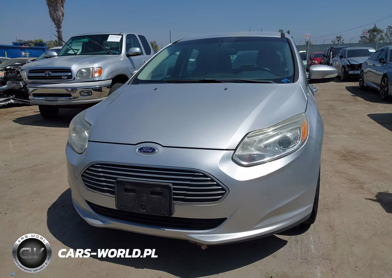 2014 Ford Focus Electric VIN:1FADP3R45EL249653 - 6