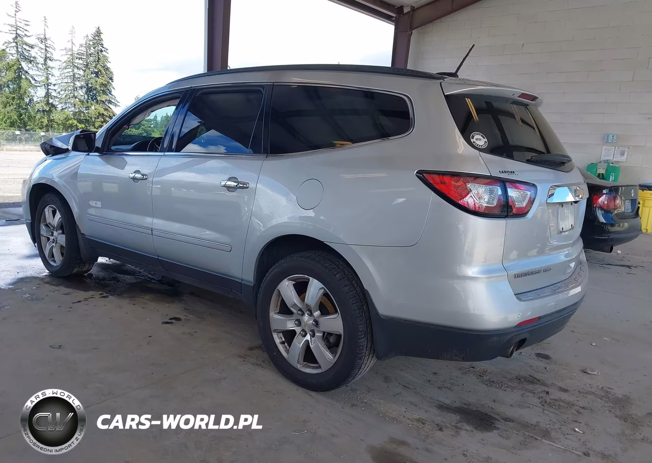 2017 Chevrolet Traverse Premier VIN:1GNKVJKD4HJ170360 - 3