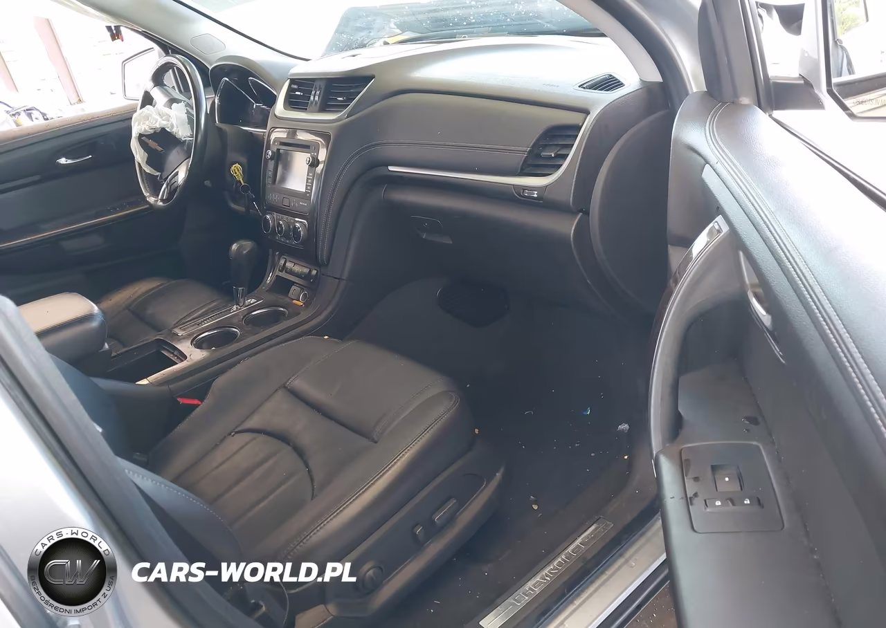 2017 Chevrolet Traverse Premier VIN:1GNKVJKD4HJ170360 - 5