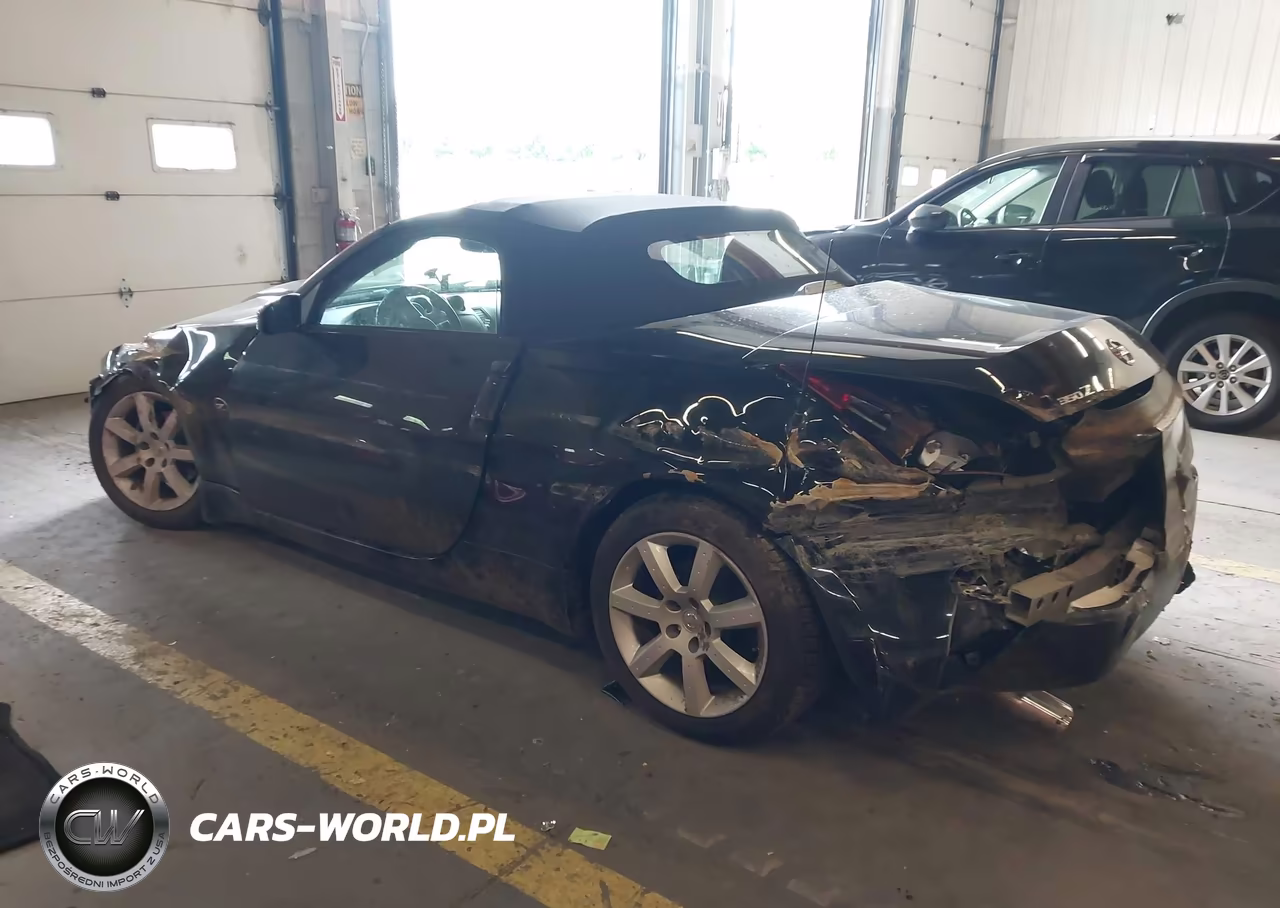 2005 Nissan 350Z Touring VIN:JN1AZ36A95M755209 - 3