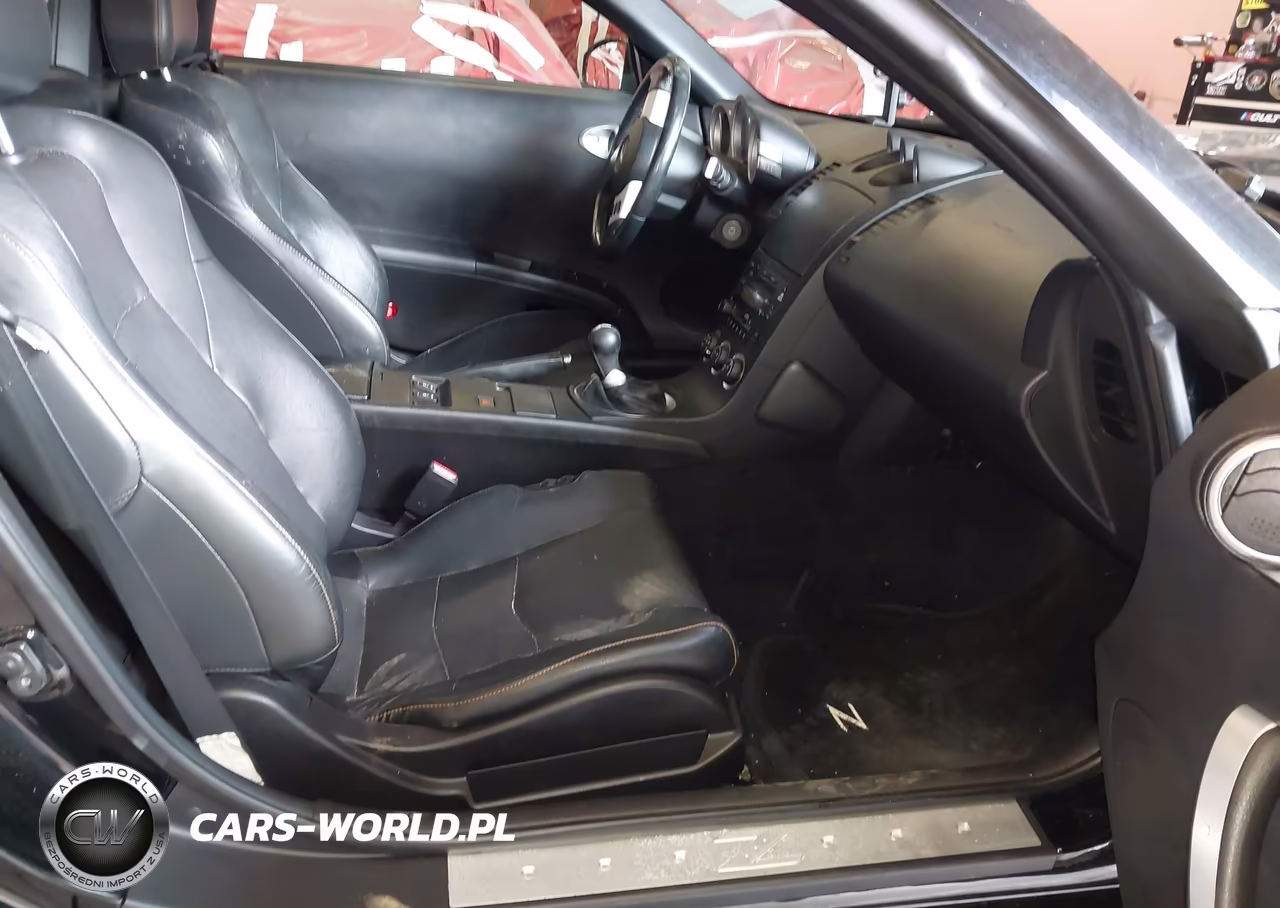 2005 Nissan 350Z Touring VIN:JN1AZ36A95M755209 - 5