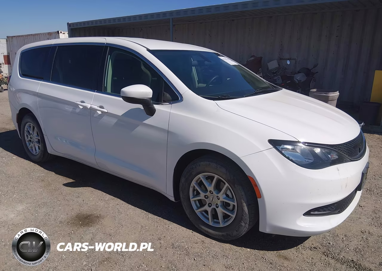 2021 Chrysler Voyager Lx – zdjęcie 1 z 16