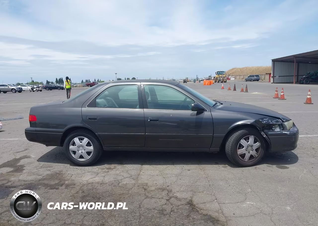 2001 Toyota Camry Ce VIN:4T1BG22K51U818571 - 13