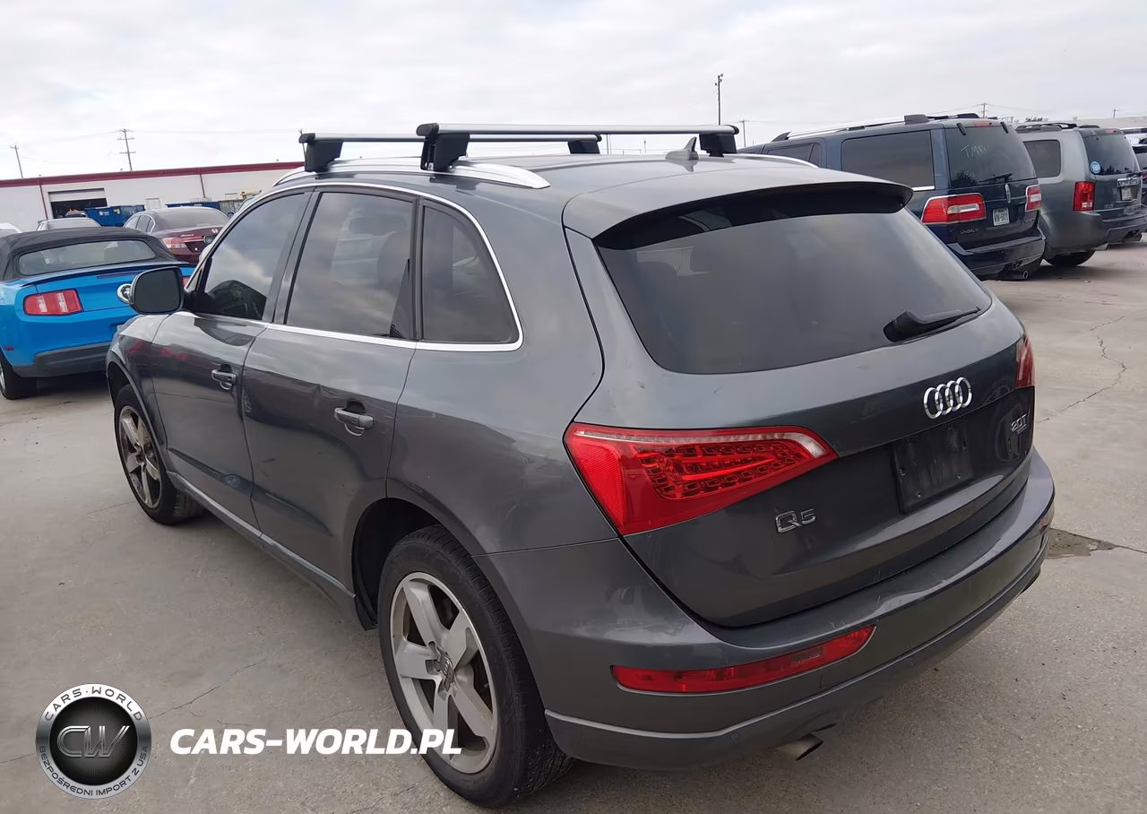 2012 Audi Q5 2.0T Premium VIN:WA1LFBFP9CA052036 - 3