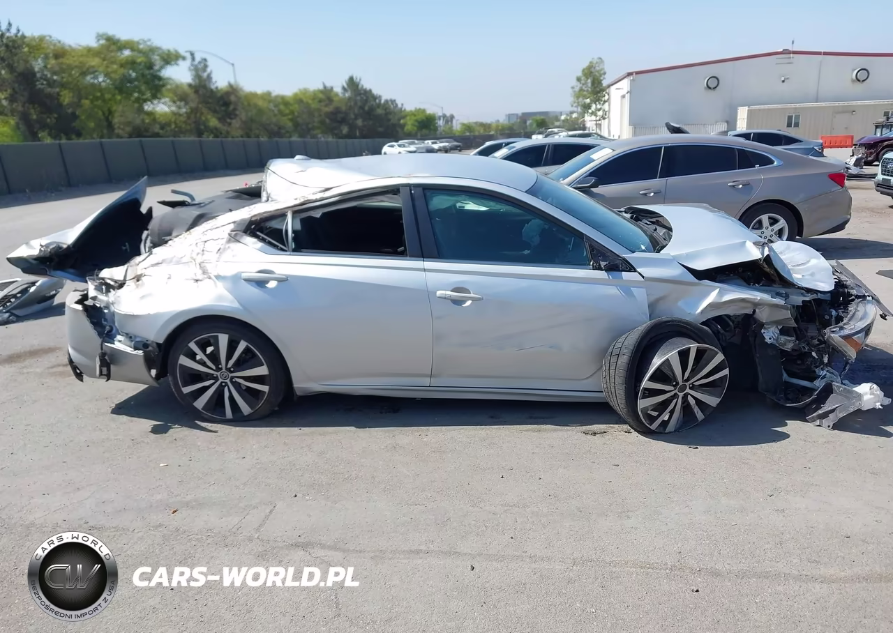 2019 Nissan Altima 2.5 Sr VIN:1N4BL4CWXKC175483 - 13