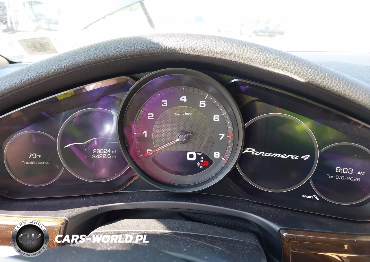 2017 Porsche Panamera 4 VIN:WP0AA2A75HL100579 - 7