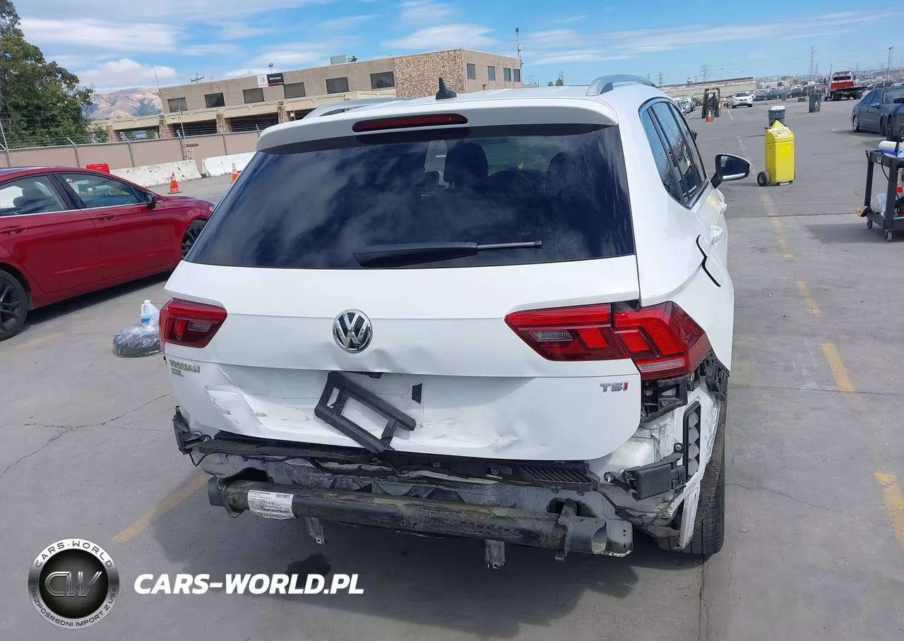 2018 Volkswagen Tiguan 2.0T Se-2.0T Sel VIN:3VV3B7AX1JM015196 - 17