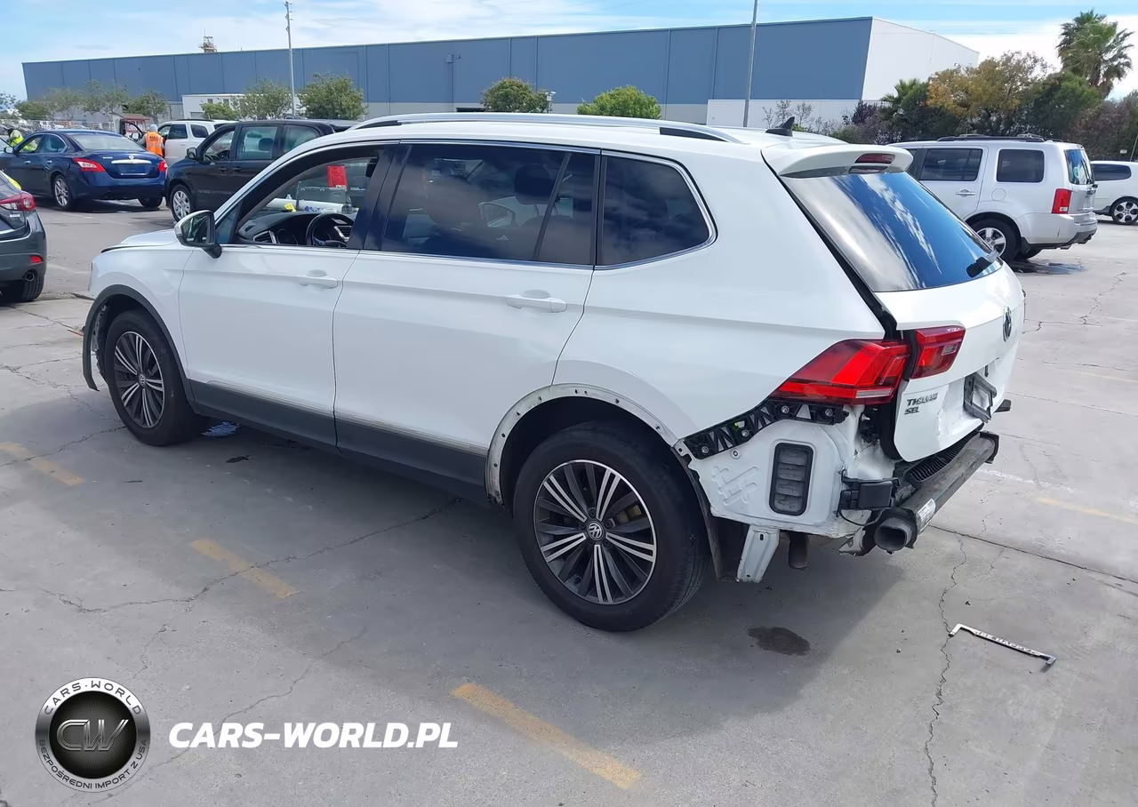 2018 Volkswagen Tiguan 2.0T Se-2.0T Sel VIN:3VV3B7AX1JM015196 - 3