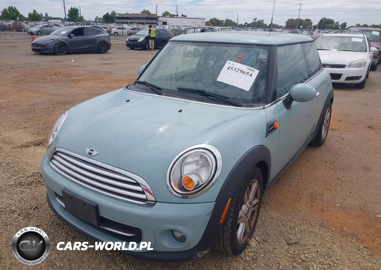 2012 Mini Cooper VIN:WMWSU3C52CT258784 - 2