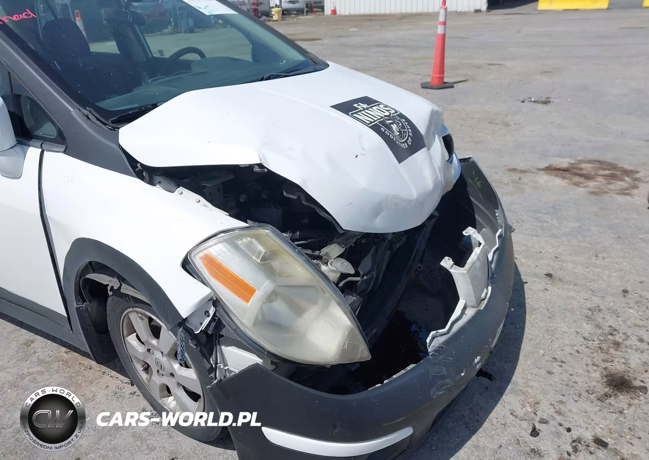 2007 Nissan Versa 1.8Sl VIN:3N1BC11E87L440015 - 14