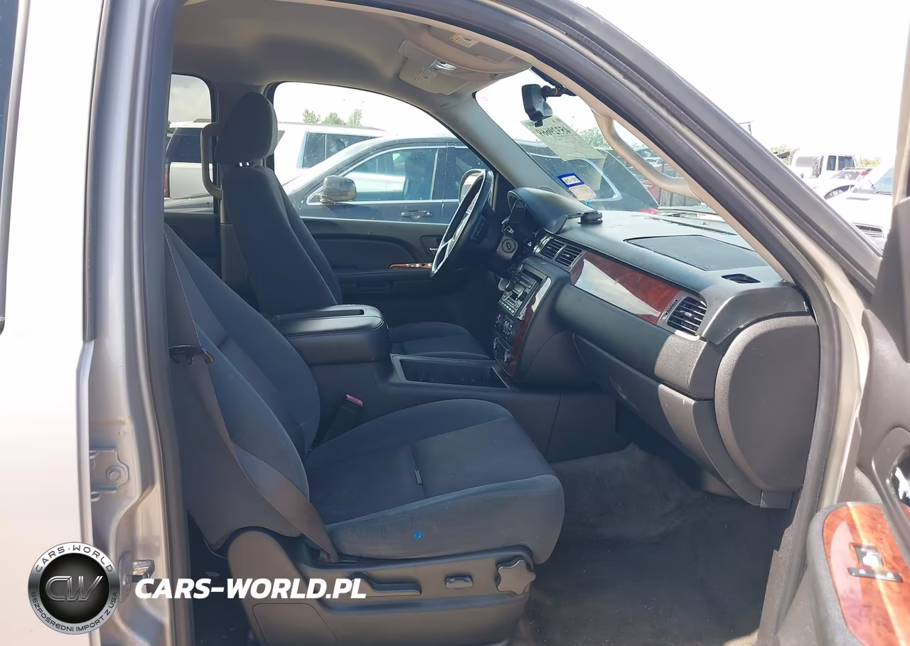 2009 Chevrolet Tahoe Lt1 VIN:1GNEC23329R260012 - 5