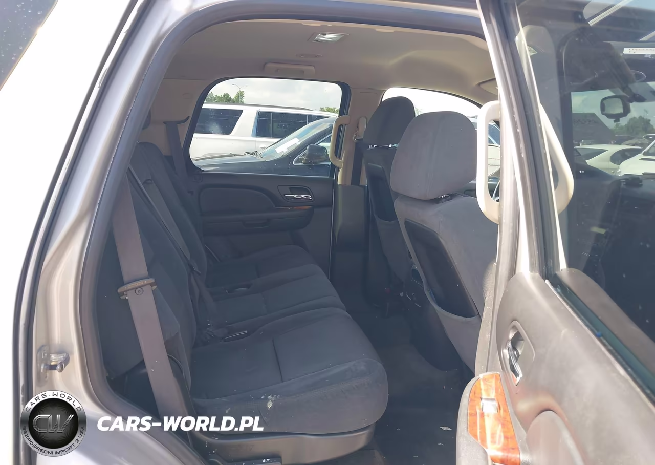 2009 Chevrolet Tahoe Lt1 VIN:1GNEC23329R260012 - 8