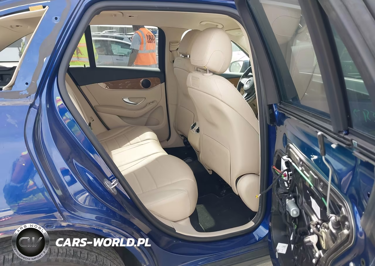 2018 Mercedes-Benz Glc 300 VIN:WDC0G4JB4JV062843 - 8
