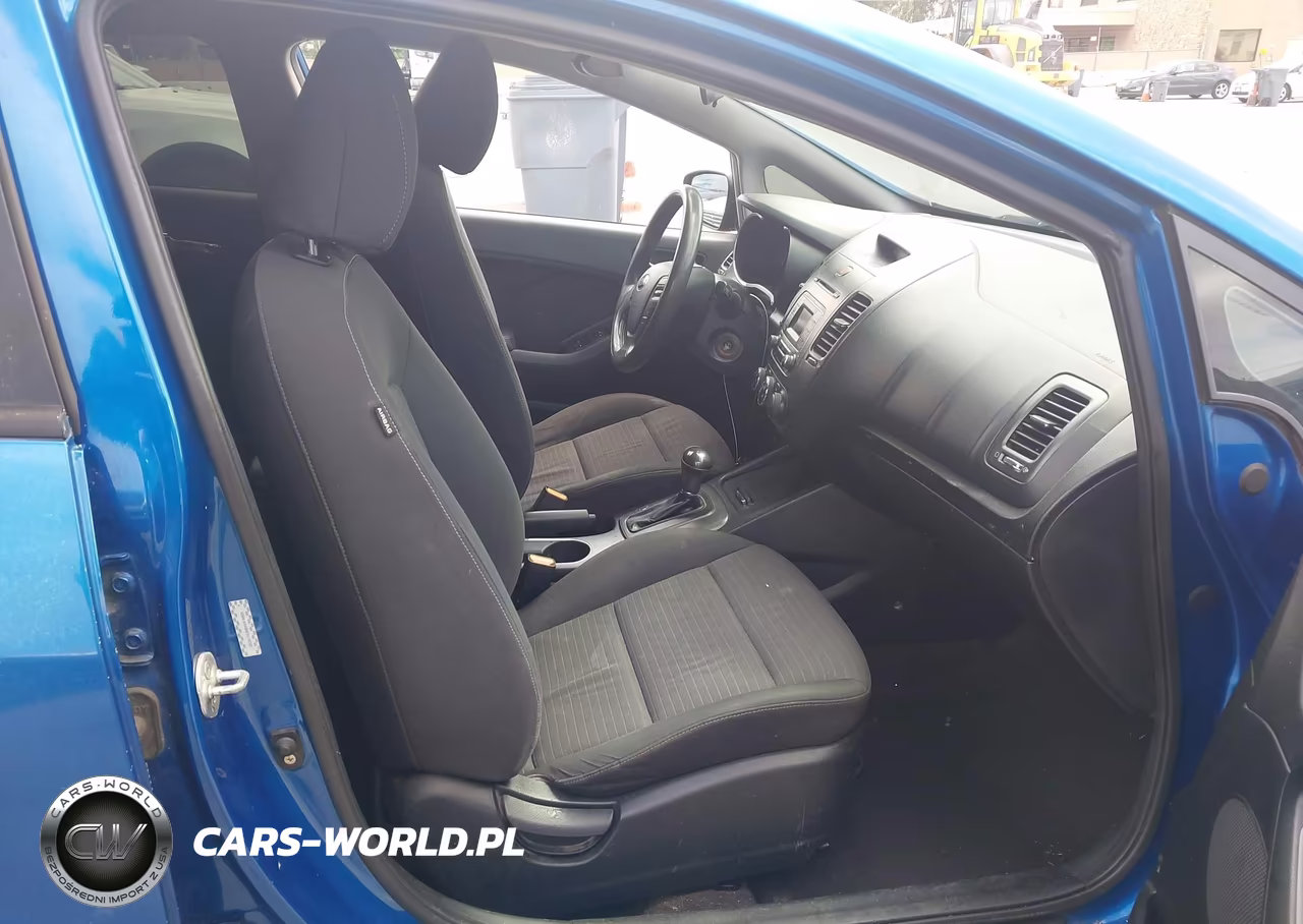 2014 Kia Forte Lx VIN:KNAFX4A60E5110392 - 5