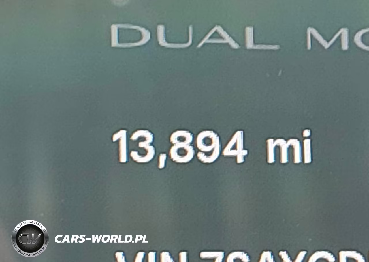 2026 Tesla Model Y All-Wheel Drive-Long Range Launch Series-Premium All-Wheel Drive VIN:7SAYGDEE9TF405812 - 19