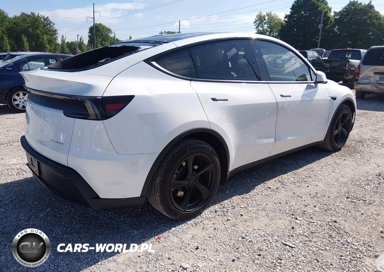 2026 Tesla Model Y All-Wheel Drive-Long Range Launch Series-Premium All-Wheel Drive VIN:7SAYGDEE9TF405812 - 4