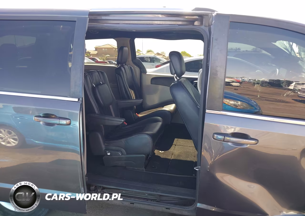 2018 Dodge Grand Caravan Sxt VIN:2C4RDGCG4JR298718 - 8