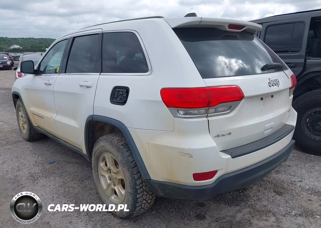 2014 Jeep Grand Cherokee Laredo VIN:1C4RJFAG0EC309525 - 3
