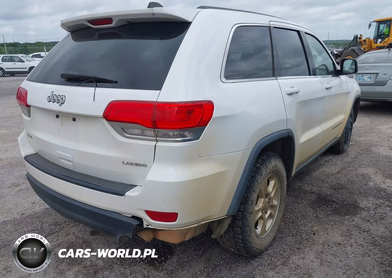 2014 Jeep Grand Cherokee Laredo VIN:1C4RJFAG0EC309525 - 4