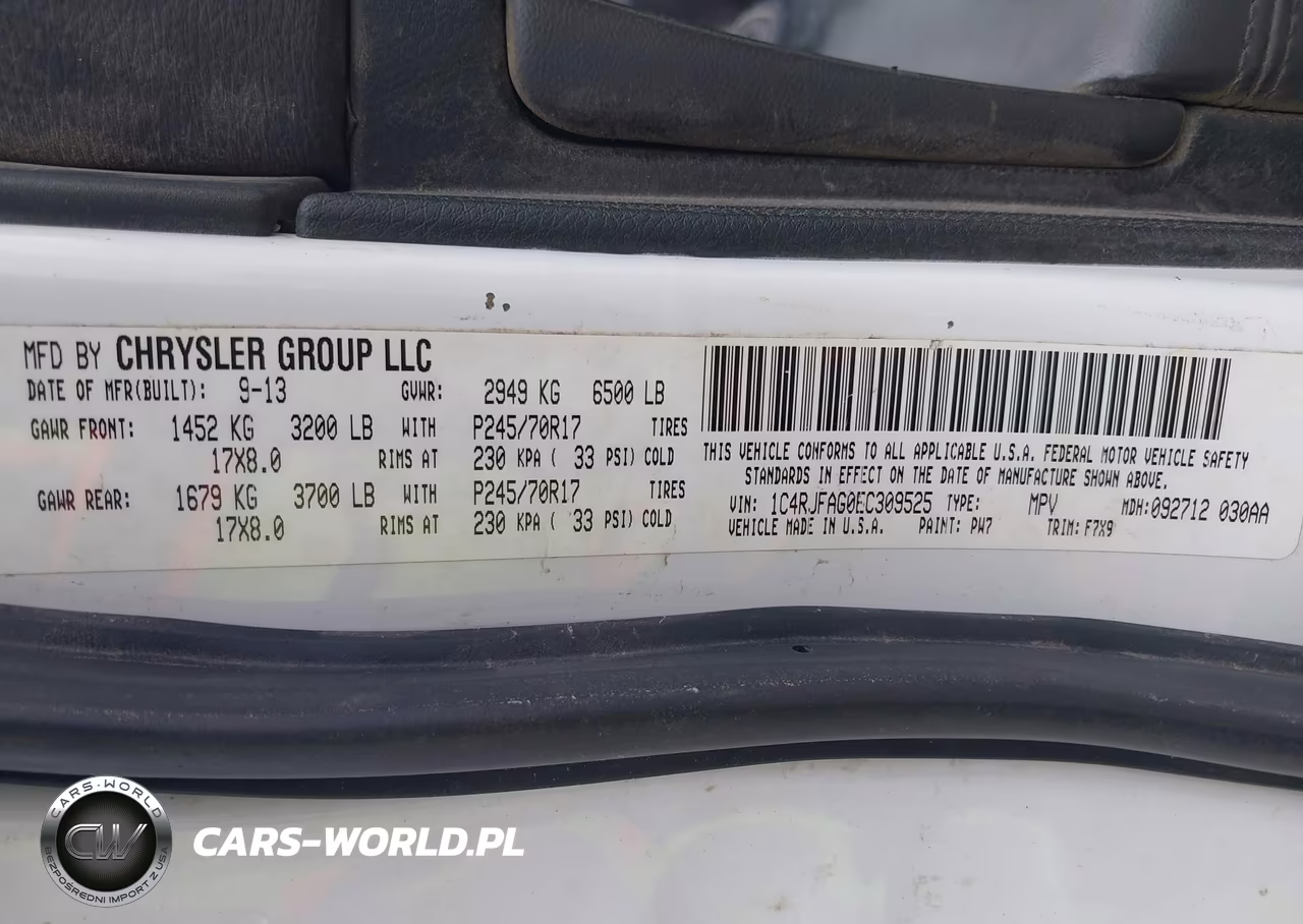 2014 Jeep Grand Cherokee Laredo VIN:1C4RJFAG0EC309525 - 9