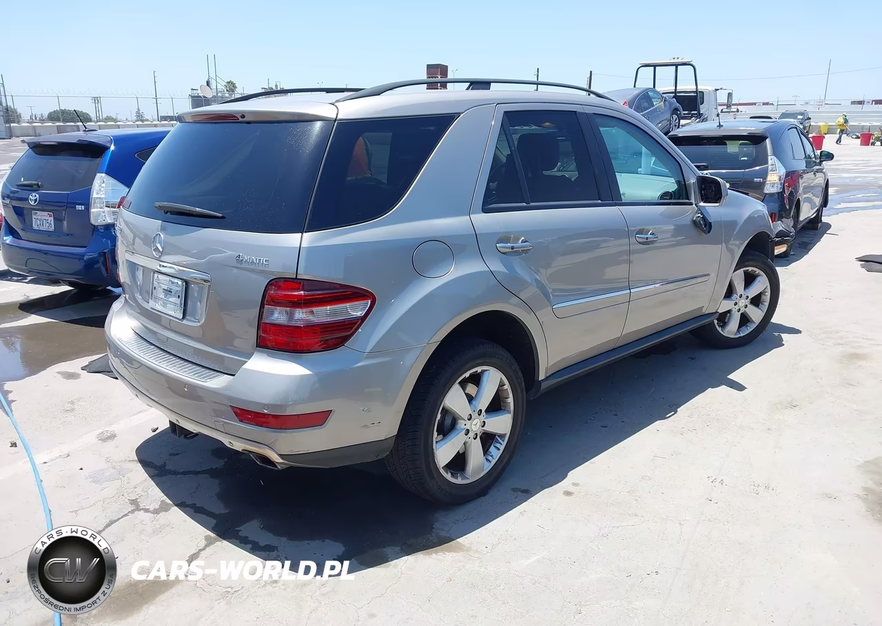 2009 Mercedes-Benz Ml 350 4Matic VIN:4JGBB86E09A455373 - 4