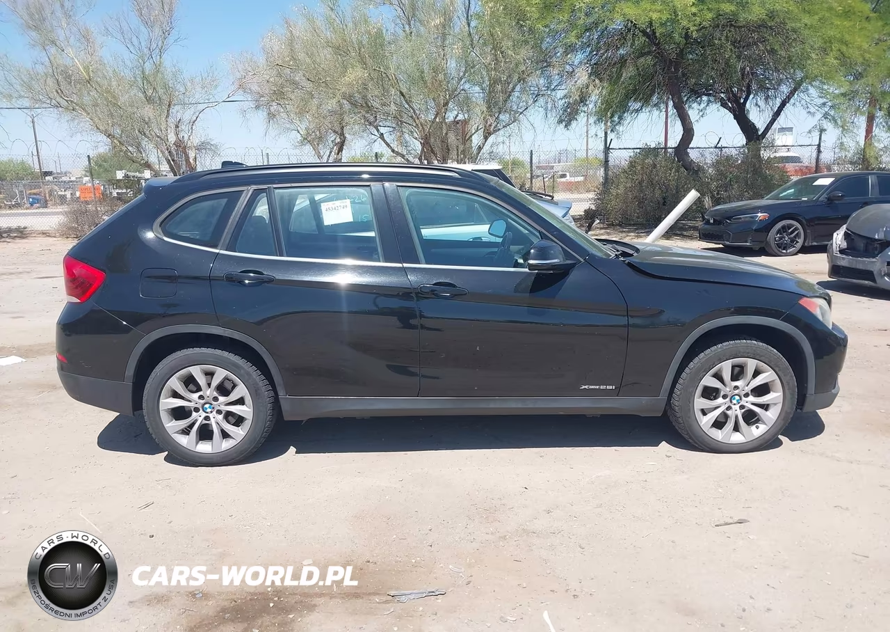 2013 BMW X1 xDrive28I VIN:WBAVL1C5XDVR87125 - 13
