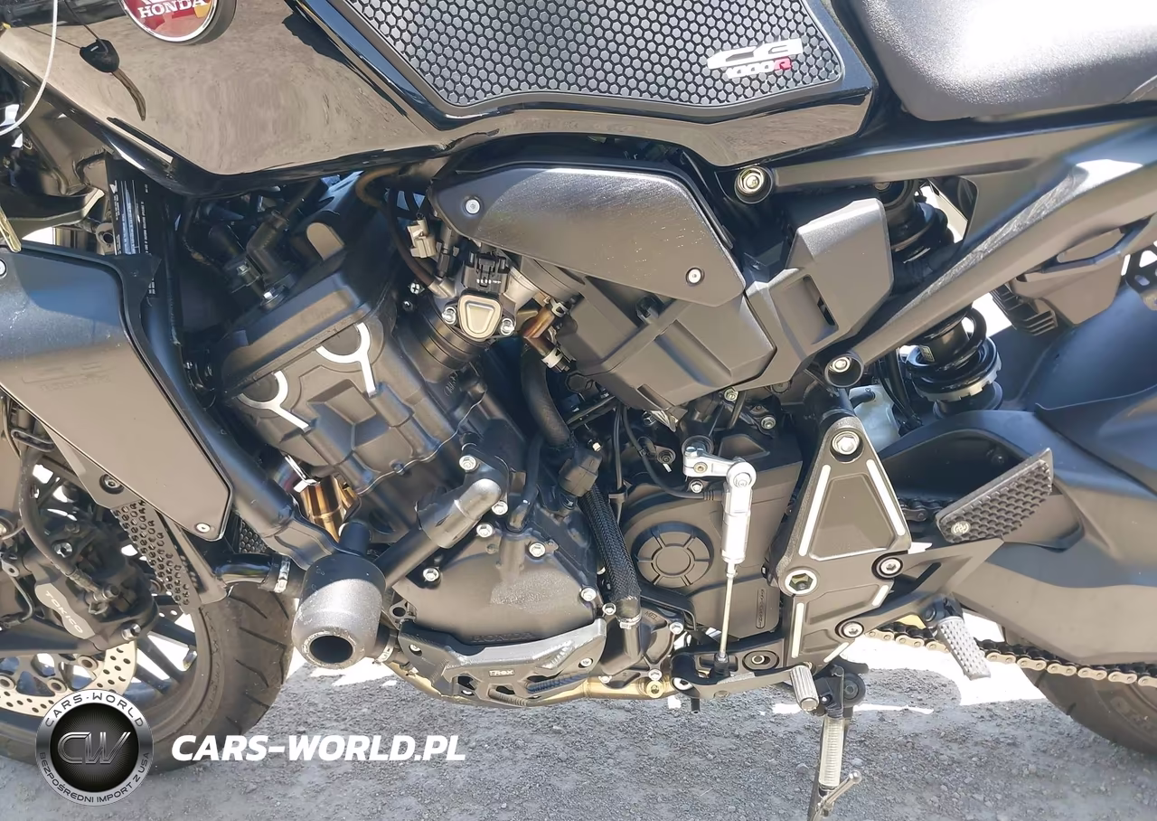 2024 Honda Cb1000 Ra VIN:JH2SC8012RK600082 - 9