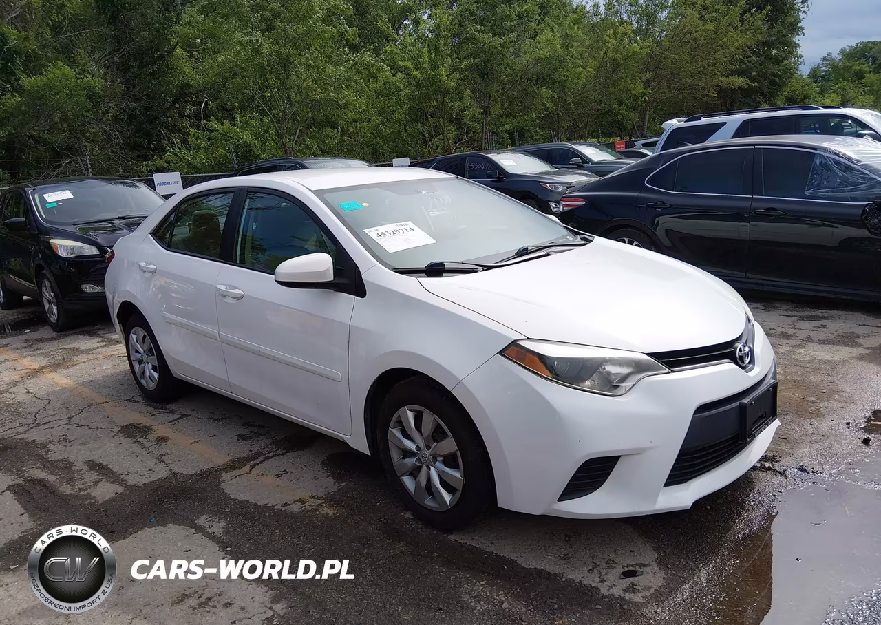 2014 Toyota Corolla Le – zdjęcie 1 z 18