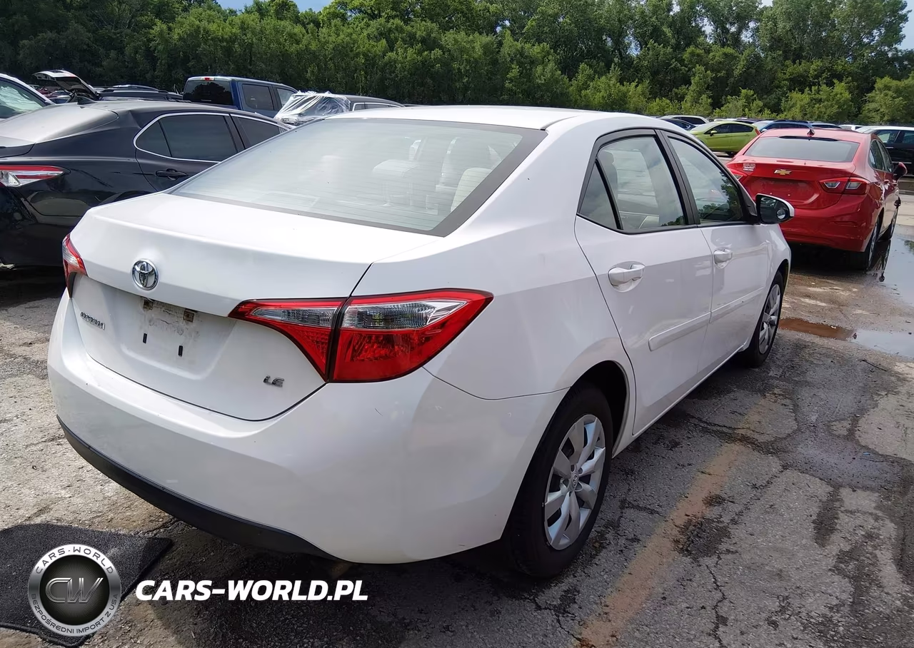 2014 Toyota Corolla Le VIN:5YFBURHE9EP032783 - 4