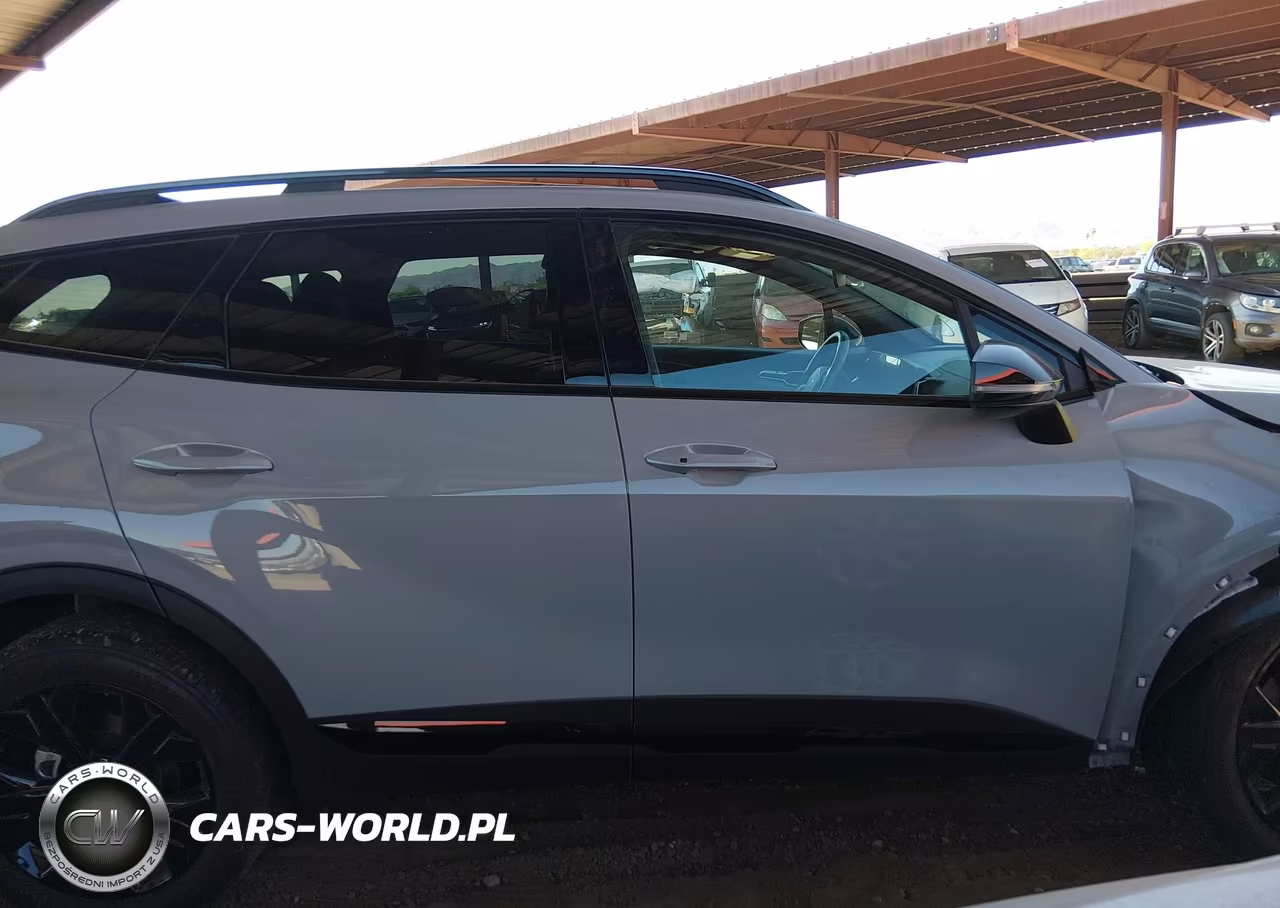2025 Kia Sportage X-Line VIN:5XYK6CDF9SG292378 - 13