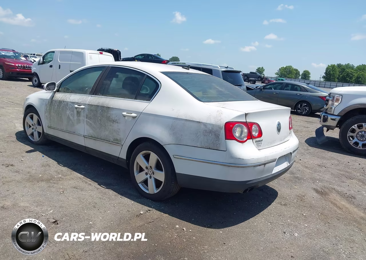 2007 Volkswagen Passat 2.0T Wolfsburg Edition VIN:WVWAK73CX7P150468 - 3