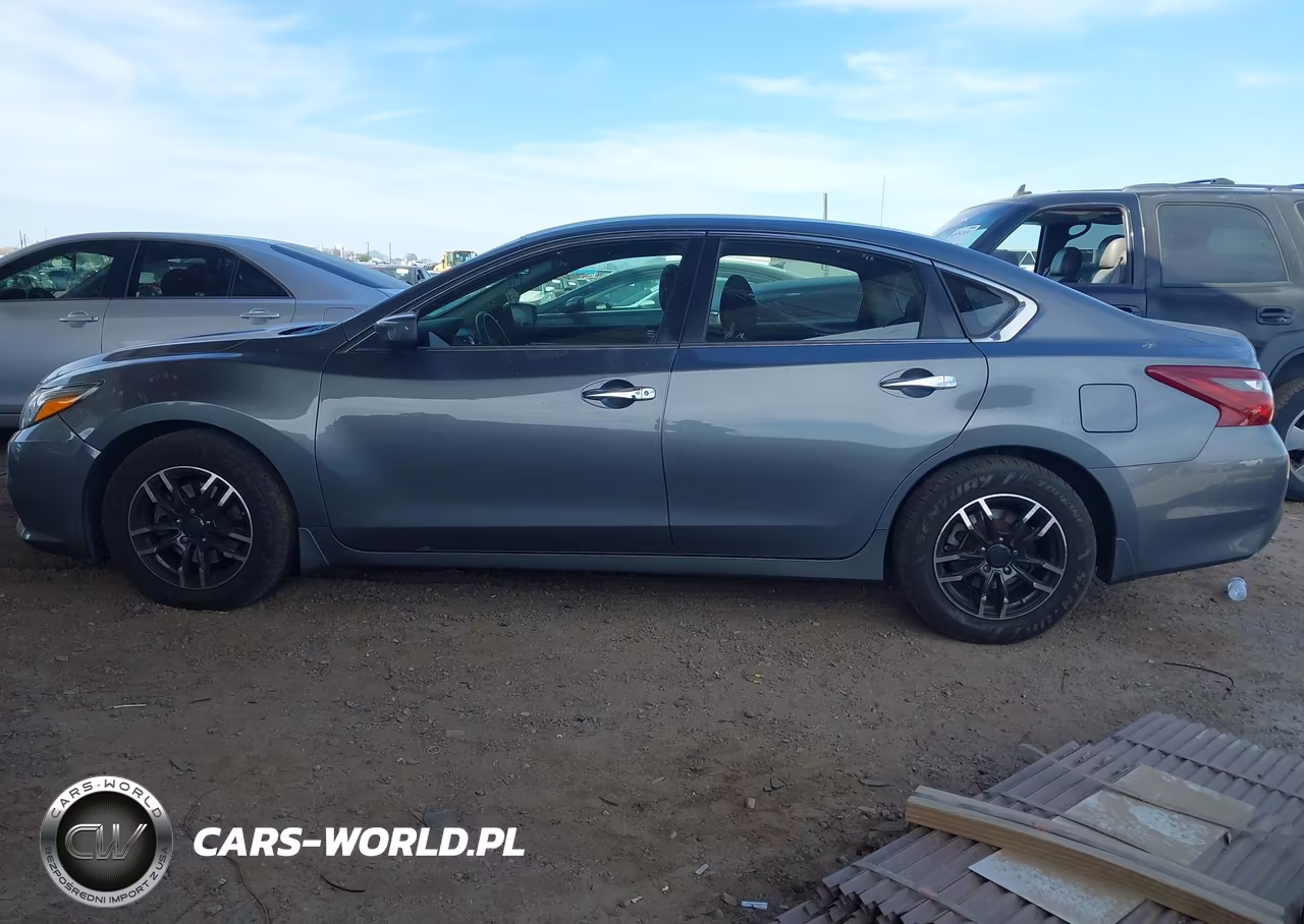 2018 Nissan Altima 2.5 S VIN:1N4AL3AP6JC228664 - 14