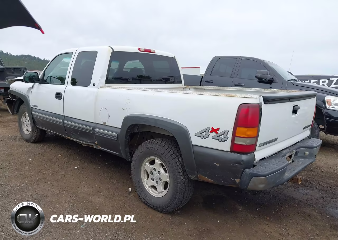 2000 Chevrolet Silverado 1500 Ls VIN:1GCEK19T8YZ220562 - 3