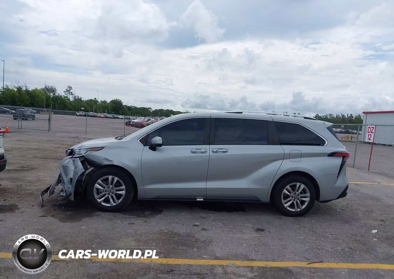 2022 Toyota Sienna Limited VIN:5TDZRKEC3NS075758 - 13