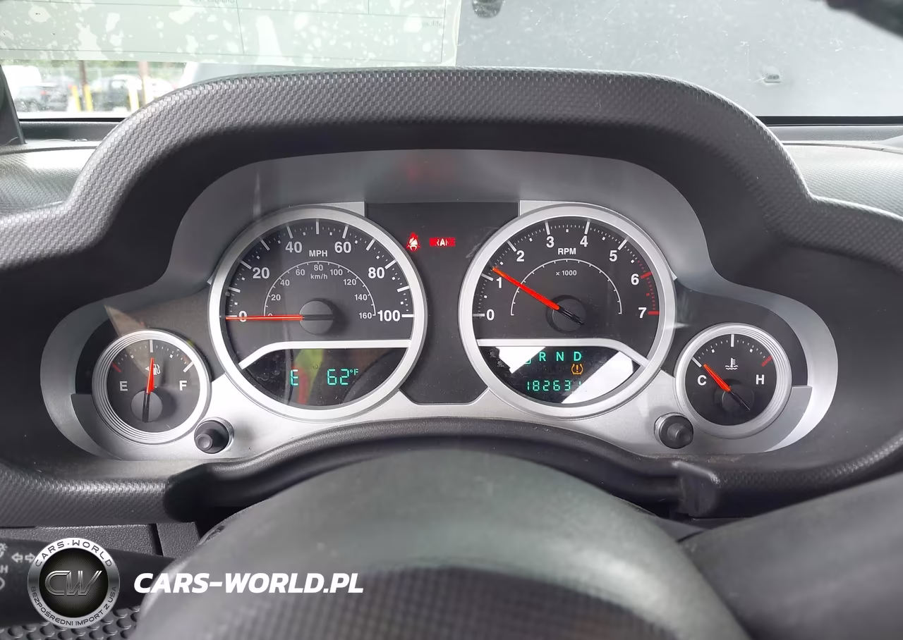 2010 Jeep Wrangler Sport VIN:1J4GA2D16AL204581 - 7